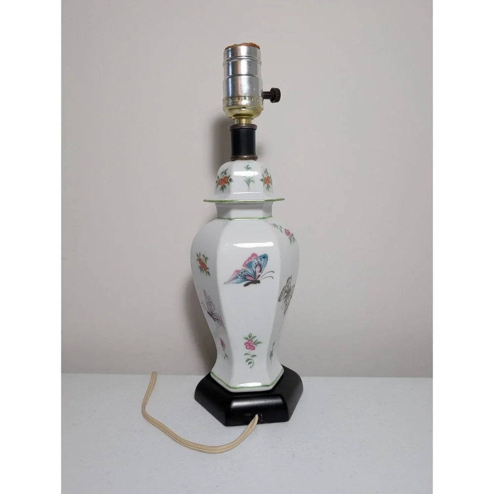 Vintage Porcelain Butterfly Floral Table Lamp White Hexagonal 12